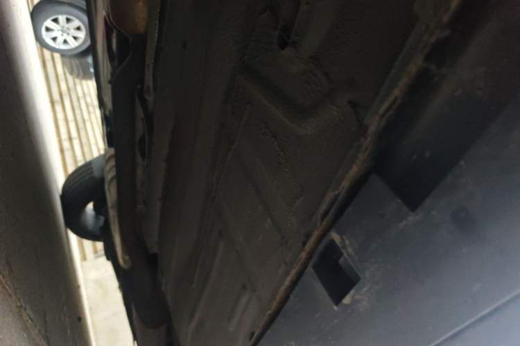Used Ford Kuga 2017 EcoBoost 245 Four-Wheel-Drive Sport Model Chassis Front Left