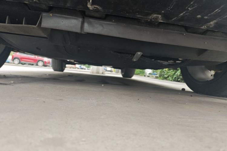 Used Ford Kuga 2017 EcoBoost 245 Four-Wheel-Drive Sport Model Chassis Front