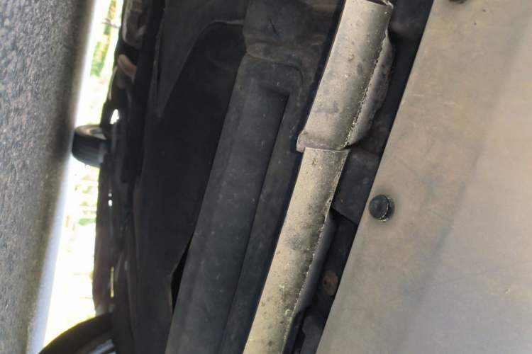 Used Ford Kuga 2017 EcoBoost 180 Two-Wheel-Drive Tiger Leap Model Chassis Front