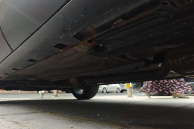 Used Ford Kuga 2017 EcoBoost 245 Four-Wheel-Drive Sport Model Chassis Rear Left