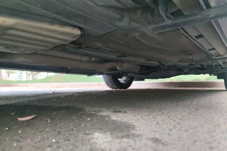 Used Ford Kuga 2017 EcoBoost 180 Two-Wheel-Drive Platinum Edition Chassis Rear Right