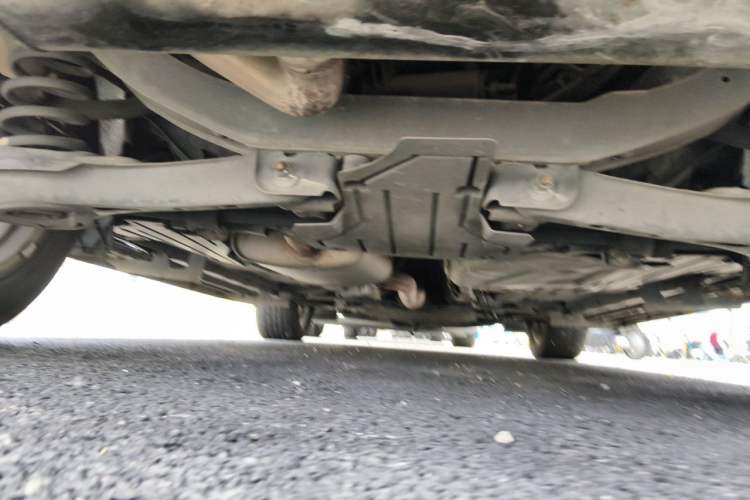 Used Ford Kuga 2017 EcoBoost 180 Two-Wheel-Drive Tiger Leap Model Chassis Rear