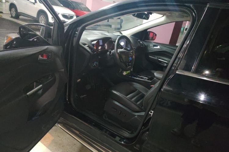 Used Ford Kuga 2017 EcoBoost 245 4x4 Prestige Edition Driver Seat