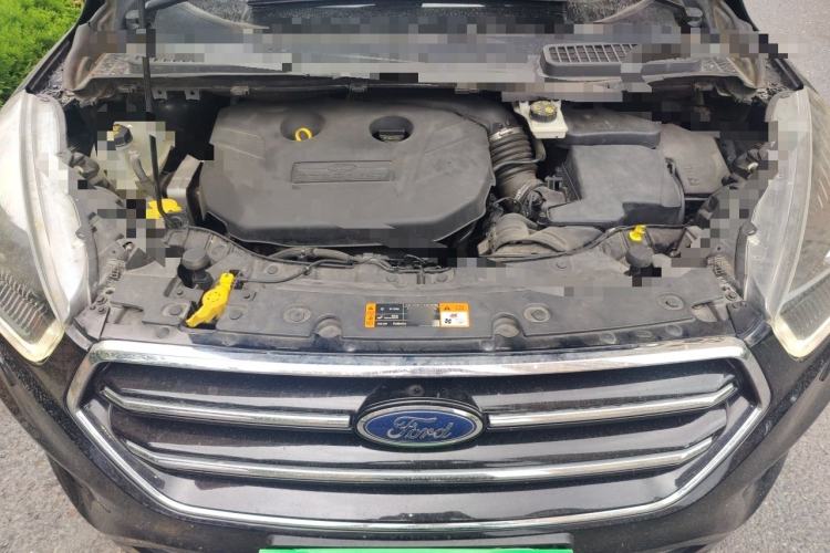 Used Ford Kuga 2017 EcoBoost 245 Four-Wheel-Drive Sport Model Engine Bay