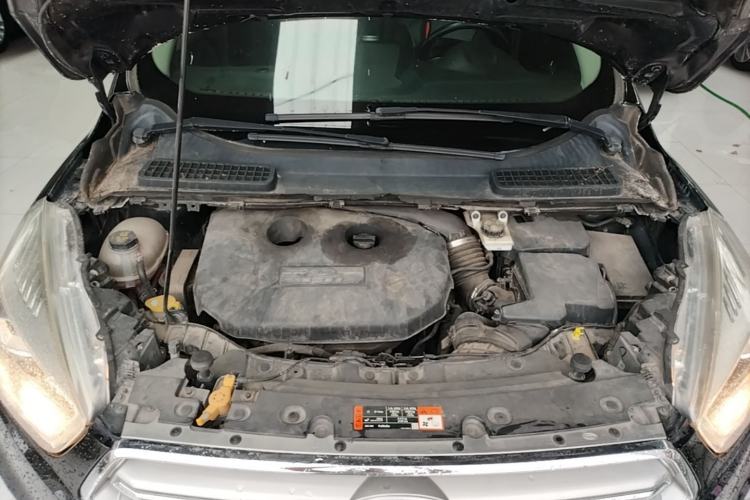 Used Ford Kuga 2017 EcoBoost 245 Four-Wheel Drive Platinum Edition Engine Bay