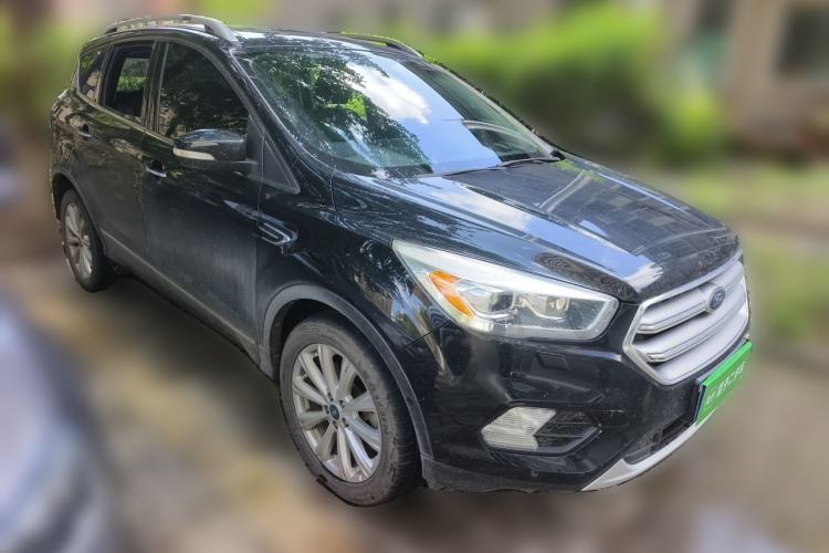 Used Ford Kuga 2017 EcoBoost 180 Four-Wheel Drive Titanium Edition Front Right 45 Deg