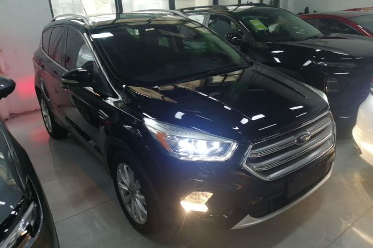 Used Ford Kuga 2017 EcoBoost 245 4x4 Prestige Edition Front Right 45 Deg