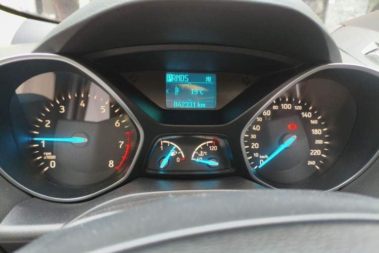 Used Ford Kuga 2017 EcoBoost 180 Two-Wheel-Drive Tiger Leap Model Instrument Cluster