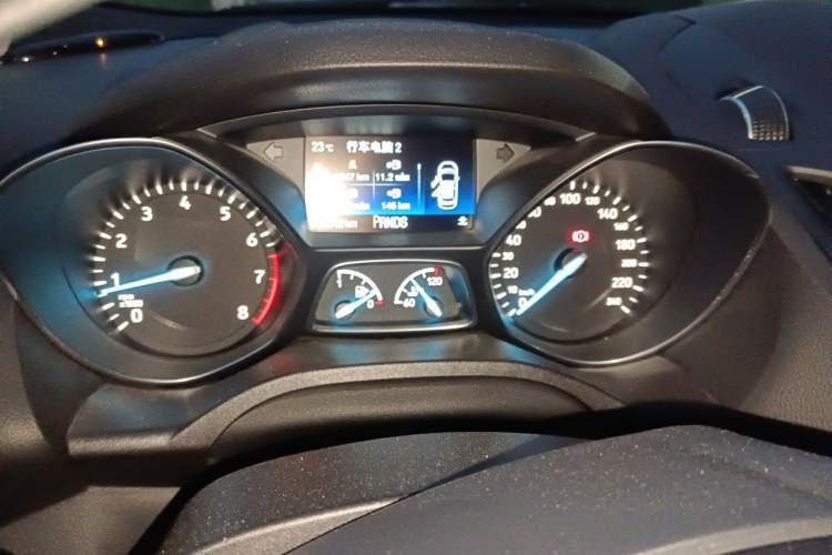 Used Ford Kuga 2017 EcoBoost 180 Two-Wheel-Drive Luxury Wing Edition Instrument Cluster