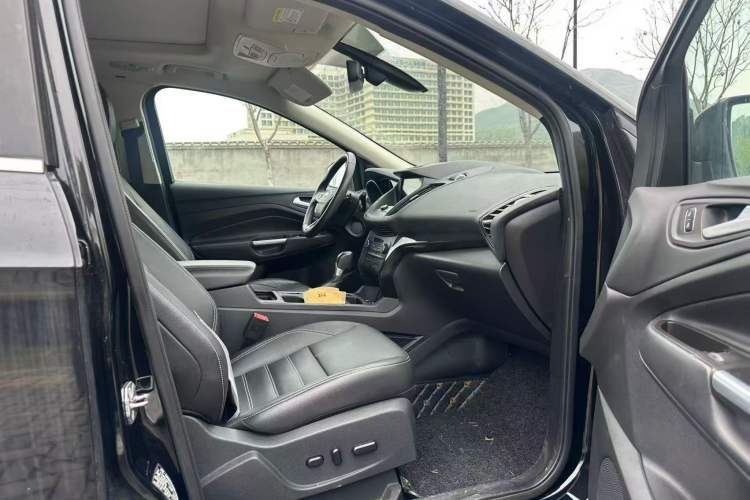 Used Ford Kuga 2017 EcoBoost 245 4x4 Prestige Edition Interior 2