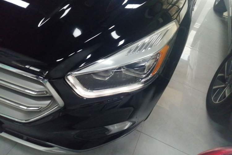 Used Ford Kuga 2017 EcoBoost 245 4x4 Prestige Edition Left Front Headlight
