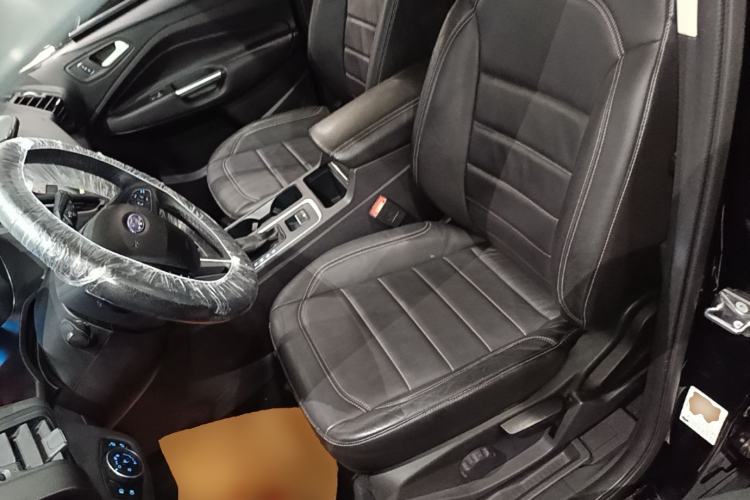 Used Ford Kuga 2017 EcoBoost 180 Two-Wheel-Drive Tiger Leap Model Left Front Seat
