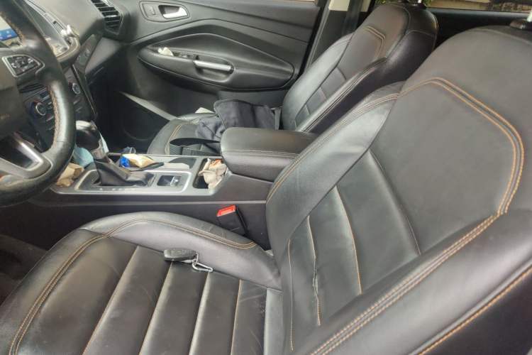 Used Ford Kuga 2017 EcoBoost 245 Four-Wheel-Drive Sport Model Left Front Seat