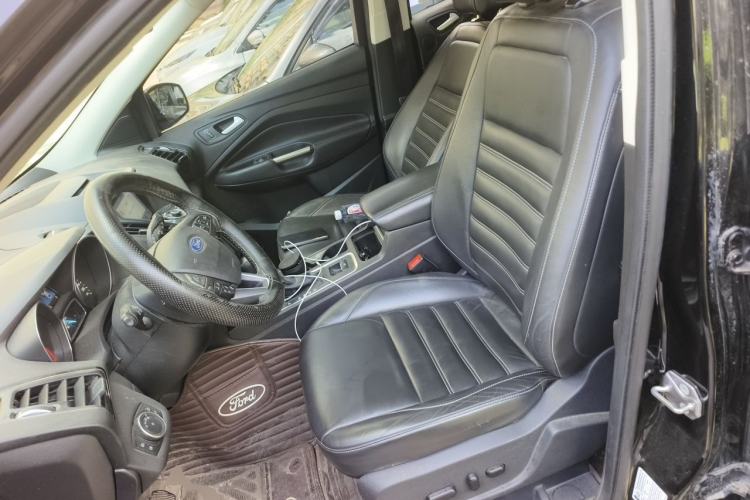 Used Ford Kuga 2017 EcoBoost 180 Four-Wheel Drive Titanium Edition Left Front Seat