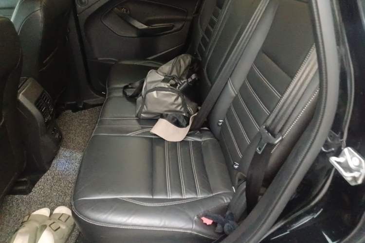 Used Ford Kuga 2017 EcoBoost 180 Two-Wheel-Drive Luxury Wing Edition Left Rear Seat