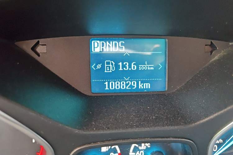 Used Ford Kuga 2017 EcoBoost 180 Two-Wheel-Drive Elite Trim Odometer Close Up