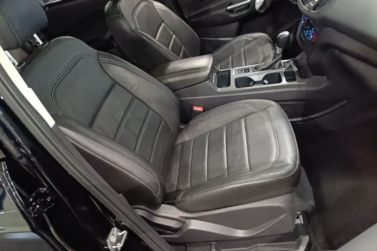 Used Ford Kuga 2017 EcoBoost 180 Two-Wheel-Drive Tiger Leap Model Right Front Seat