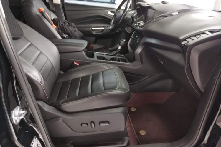 Used Ford Kuga 2017 EcoBoost 245 Four-Wheel Drive Platinum Edition Right Front Seat