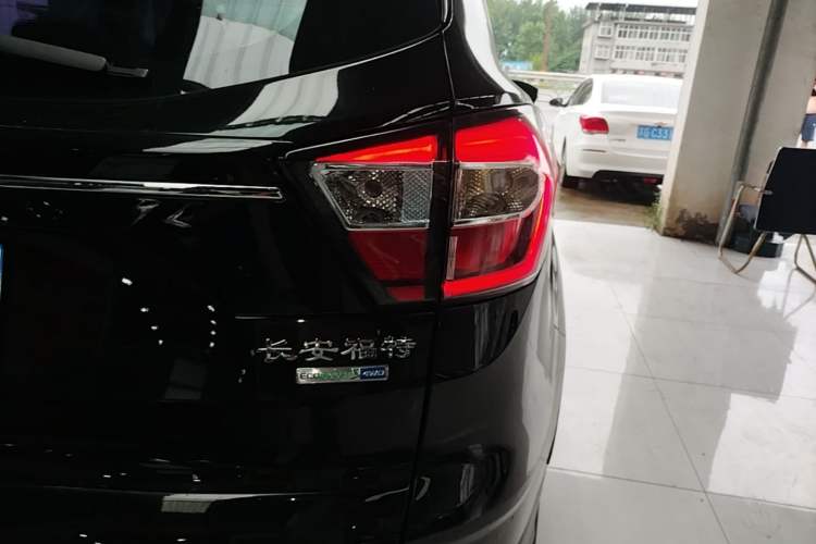 Used Ford Kuga 2017 EcoBoost 245 Four-Wheel Drive Platinum Edition Right Rear Taillight