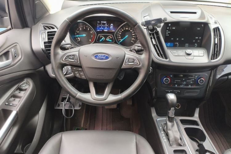 Used Ford Kuga 2017 EcoBoost 180 Four-Wheel Drive Luxury Wing Model Steering Wheel