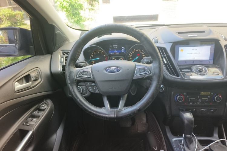 Used Ford Kuga 2017 EcoBoost 180 Four-Wheel Drive Titanium Edition Steering Wheel