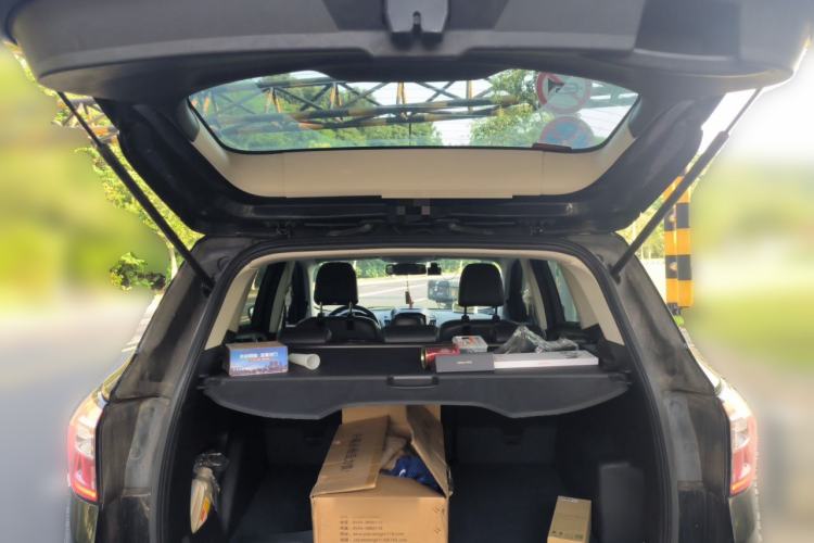 Used Ford Kuga 2017 EcoBoost 180 Two-Wheel-Drive Tiger Leap Model Trunk