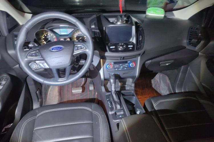 Used Ford Kuga 2017 EcoBoost 180 Two-Wheel-Drive Tiger Leap Model Center Console