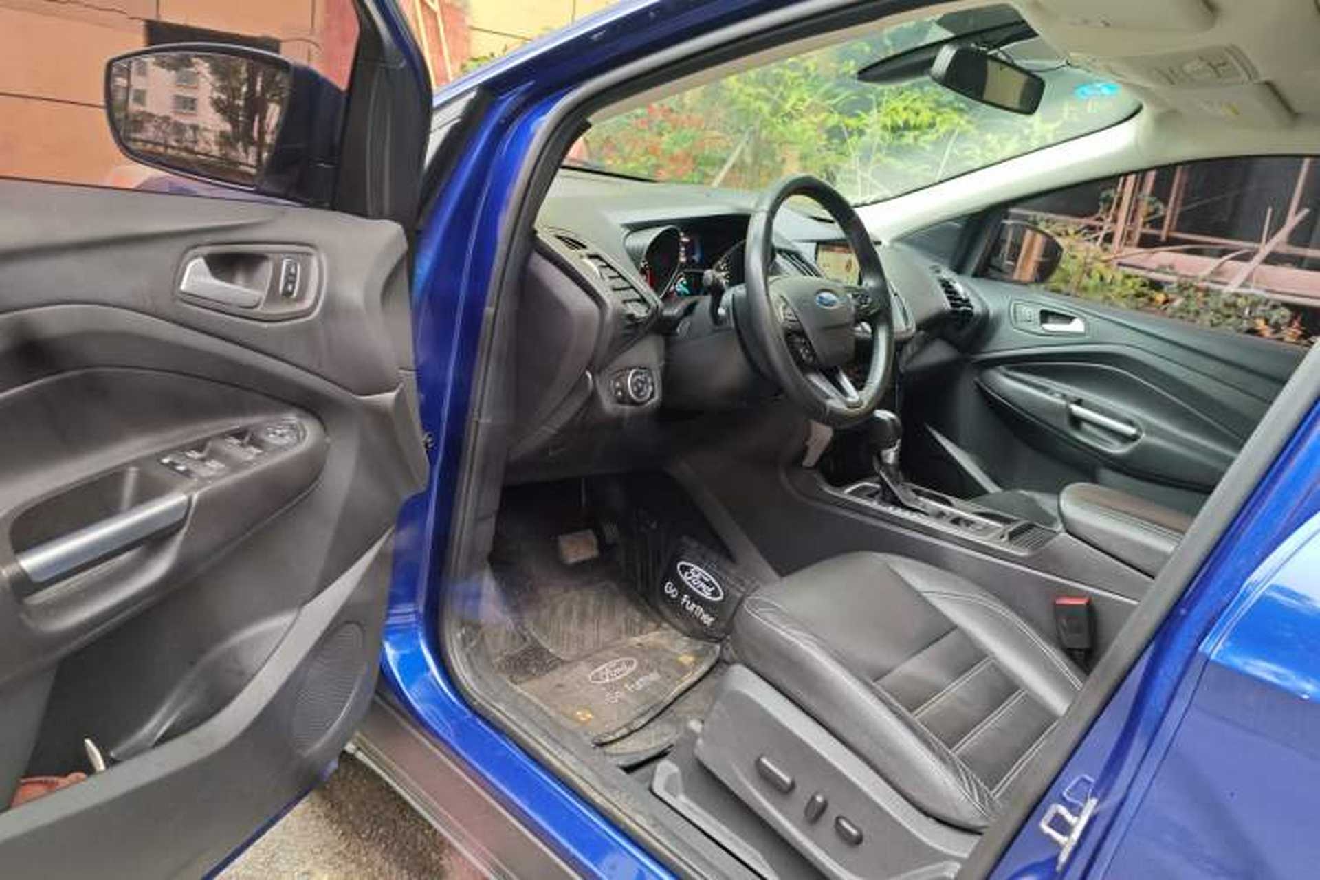 Used Ford Kuga 2017 EcoBoost 180 Two-Wheel-Drive Luxury Wing Edition Driver Seat