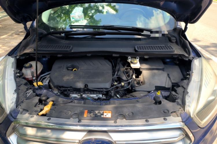 Used Ford Kuga 2017 EcoBoost 180 Two-Wheel-Drive Platinum Edition Engine Bay