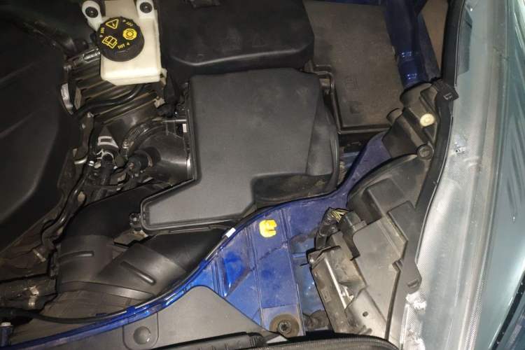 Used Ford Kuga 2017 EcoBoost 245 4x4 Prestige Edition Engine Bay Left