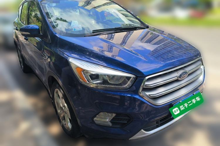 Used Ford Kuga 2017 EcoBoost 180 Two-Wheel-Drive Platinum Edition Front Right 45 Deg