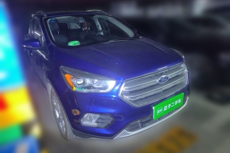 Used Ford Kuga 2017 EcoBoost 180 Two-Wheel-Drive Tiger Leap Model Front Right 45 Deg