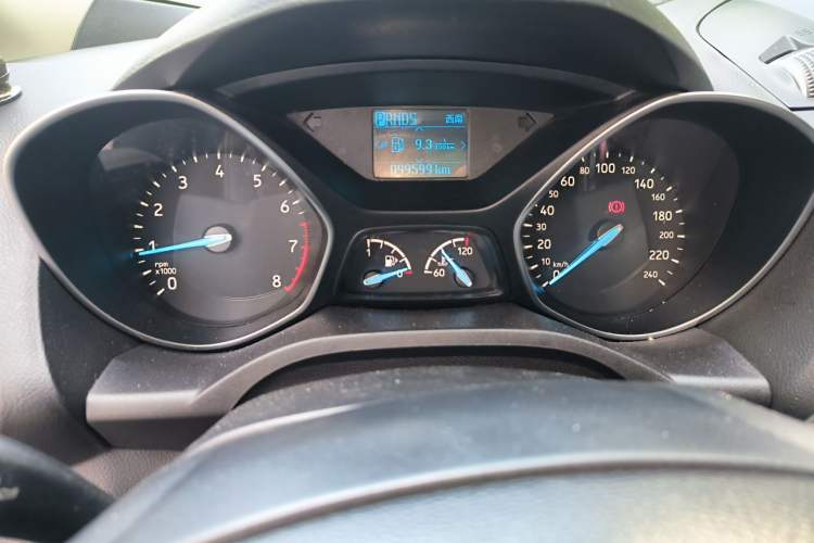 Used Ford Kuga 2017 EcoBoost 180 Two-Wheel-Drive Platinum Edition Instrument Cluster