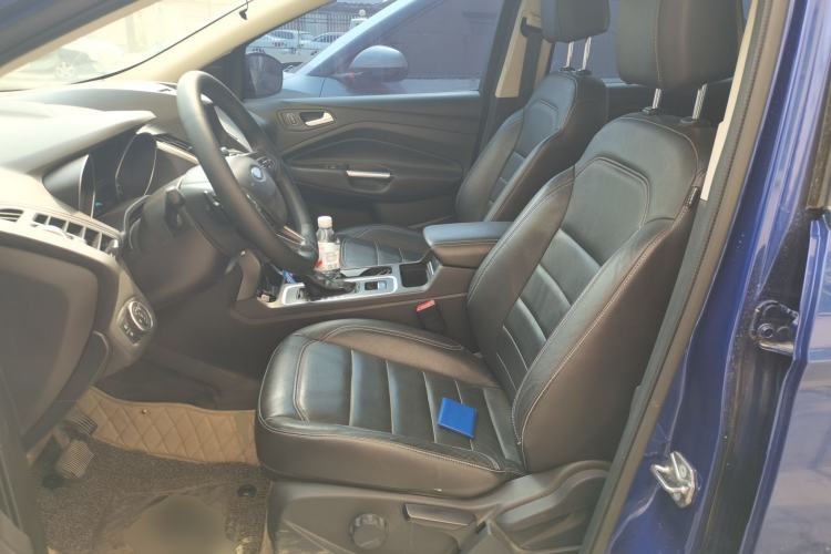 Used Ford Kuga 2017 EcoBoost 180 Two-Wheel-Drive Tiger Leap Model Left Front Seat