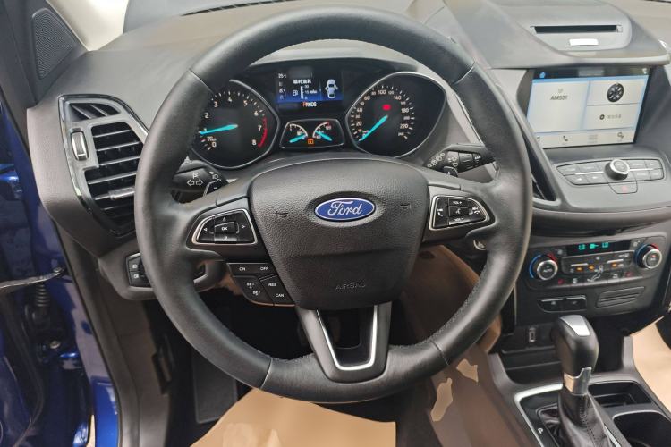 Used Ford Kuga 2017 EcoBoost 180 Two-Wheel-Drive Luxury Wing Edition Steering Wheel