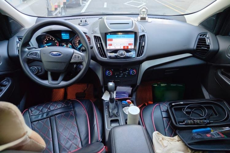 Used Ford Kuga 2017 EcoBoost 180 Two-Wheel-Drive Elite Trim Center Console