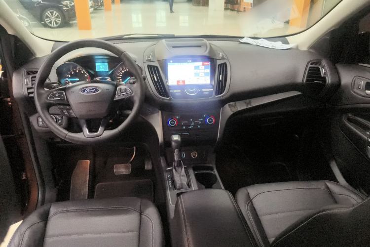 Used Ford Kuga 2017 EcoBoost 180 Two-Wheel-Drive Tiger Leap Model Center Console
