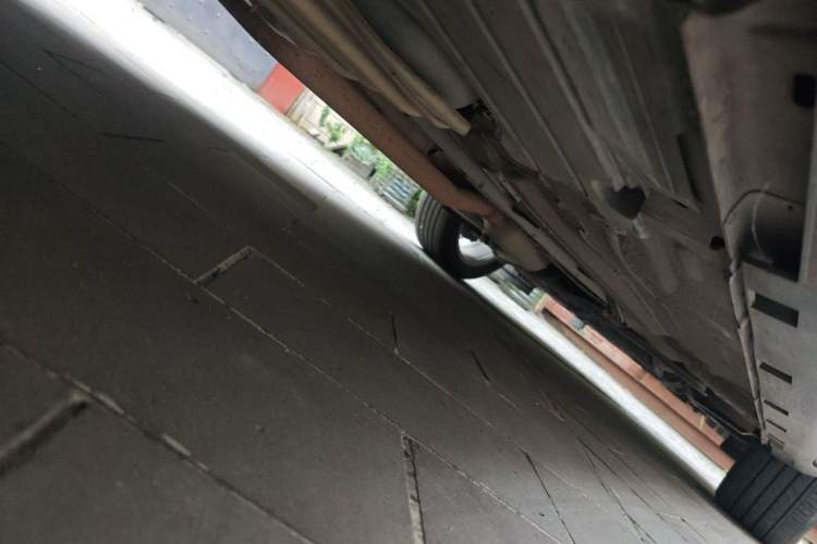 Used Ford Kuga 2017 EcoBoost 180 Two-Wheel-Drive Tiger Leap Model Chassis Rear Right