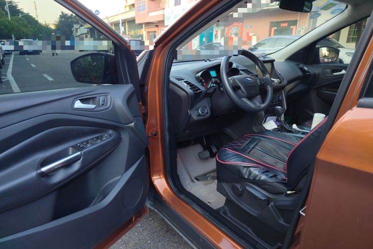 Used Ford Kuga 2017 EcoBoost 180 Two-Wheel-Drive Elite Trim Driver Seat