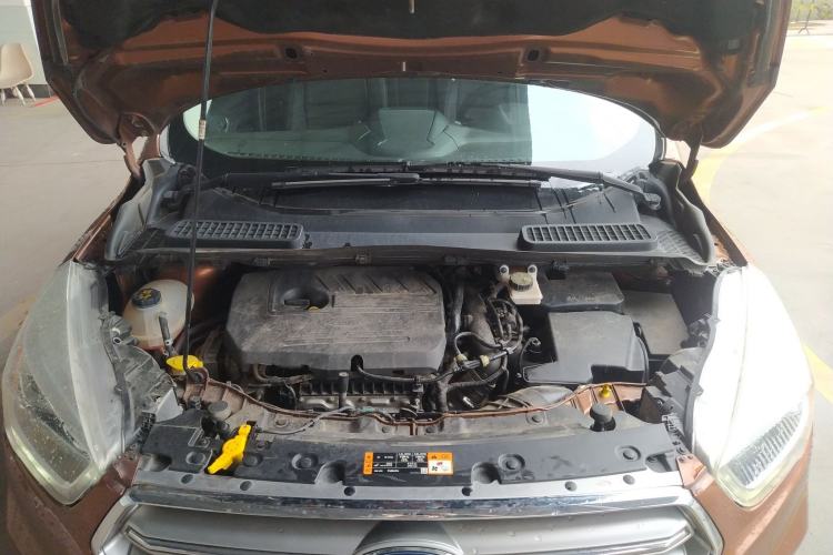 Used Ford Kuga 2017 EcoBoost 180 Two-Wheel-Drive Luxury Wing Edition Engine Bay
