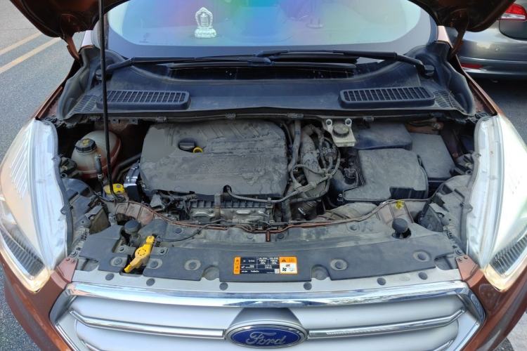 Used Ford Kuga 2017 EcoBoost 180 Two-Wheel-Drive Elite Trim Engine Bay