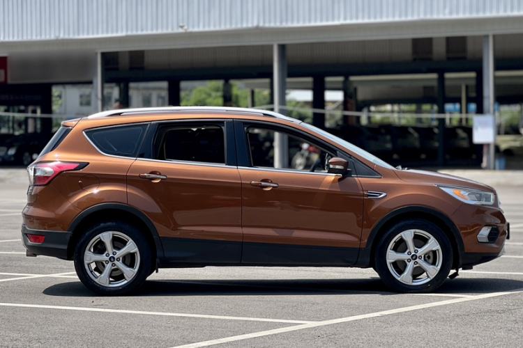 Used Ford Kuga 2017 EcoBoost 245 Four-Wheel Drive Platinum Edition Exterior 1