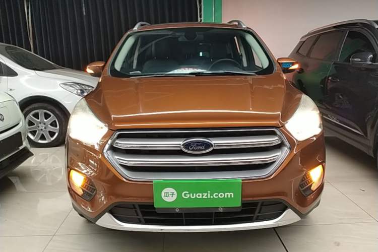 Used Ford Kuga 2017 EcoBoost 180 Two-Wheel-Drive Tiger Leap Model Front