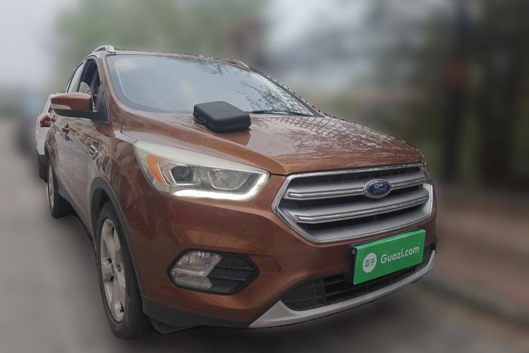 Used Ford Kuga 2017 EcoBoost 180 Two-Wheel-Drive Tiger Leap Model Front Right 45 Deg