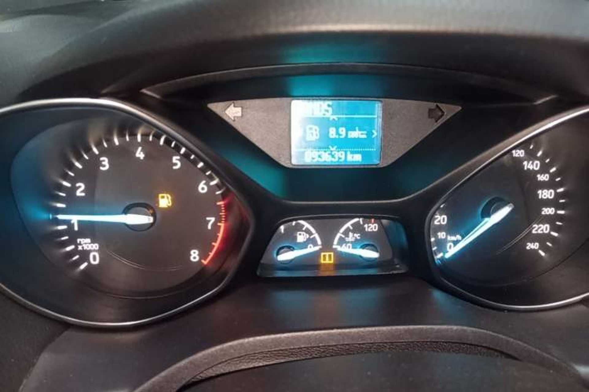 Used Ford Kuga 2017 EcoBoost 180 Two-Wheel-Drive Elite Trim Instrument Cluster