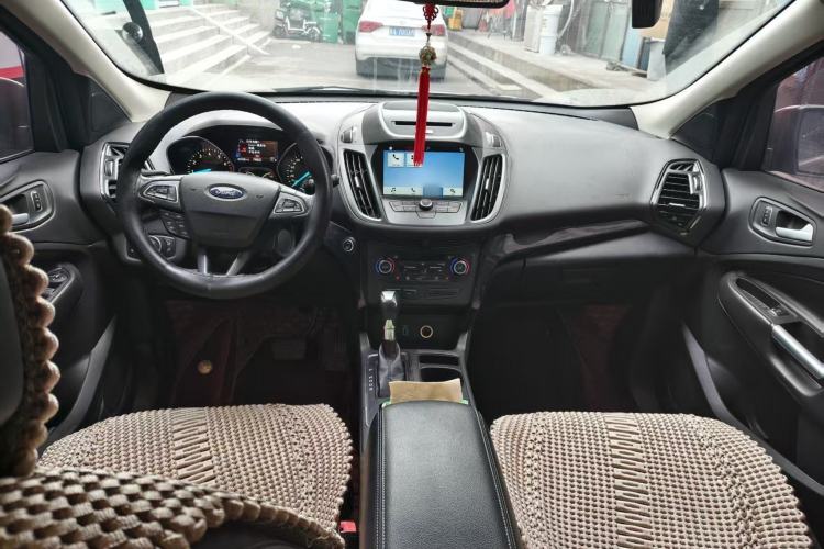 Used Ford Kuga 2017 EcoBoost 180 Four-Wheel Drive Luxury Wing Model Interior 2