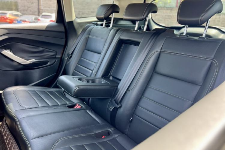 Used Ford Kuga 2017 EcoBoost 245 Four-Wheel Drive Platinum Edition Interior 7