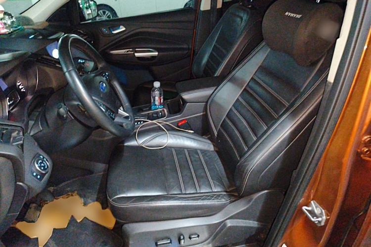 Used Ford Kuga 2017 EcoBoost 180 Two-Wheel-Drive Luxury Wing Edition Left Front Seat