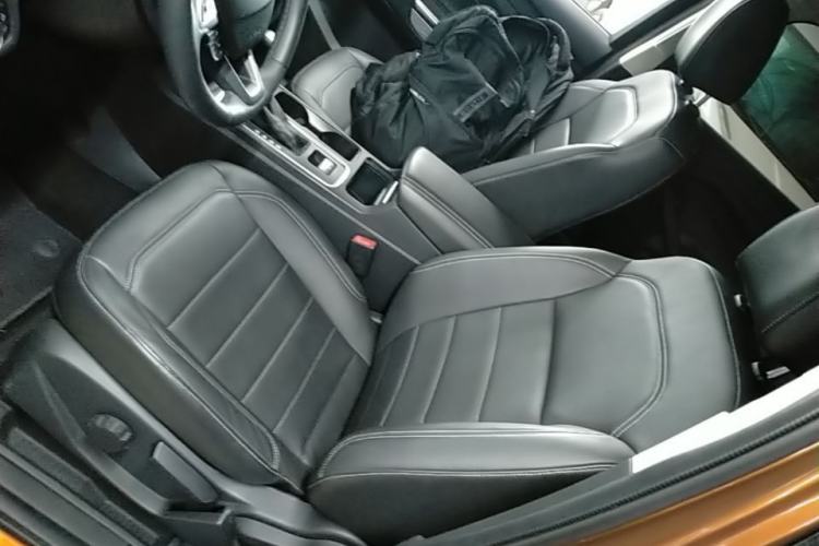 Used Ford Kuga 2017 EcoBoost 180 Two-Wheel-Drive Tiger Leap Model Left Front Seat