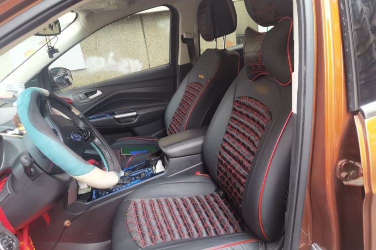 Used Ford Kuga 2017 EcoBoost 180 Two-Wheel-Drive Tiger Leap Model Left Front Seat